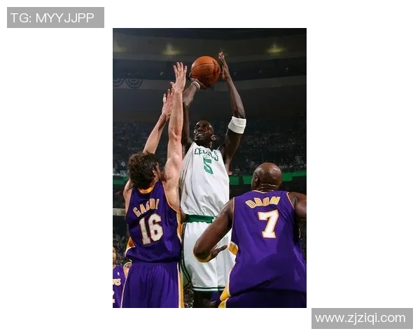 08年NBA总决赛第六场湖人与凯尔特人的巅峰对决回顾与分析 08年NBA总决赛第六场湖人与凯尔特人的巅峰对决回顾与分析